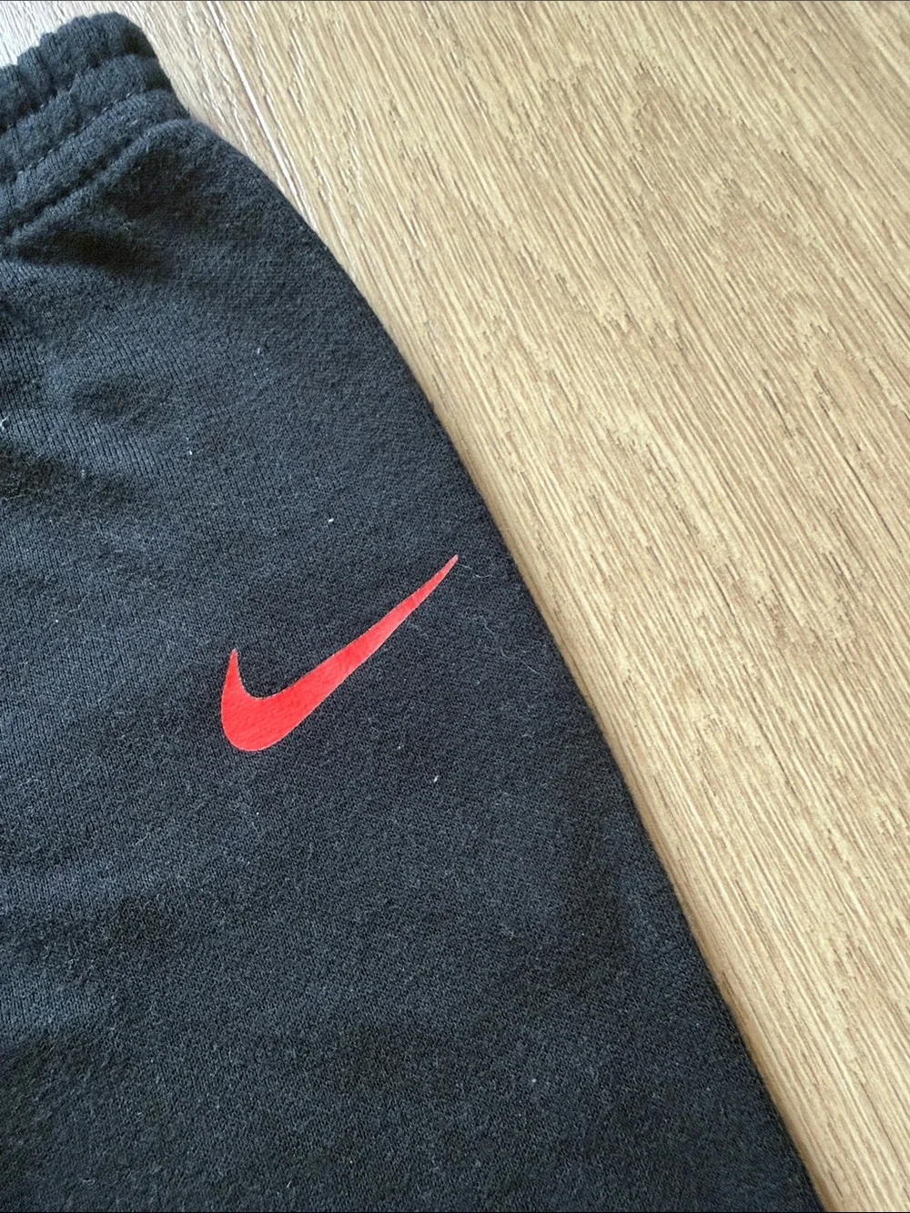 Nike Kids Black Sweatpants with Red Swoosh Size 12 Months